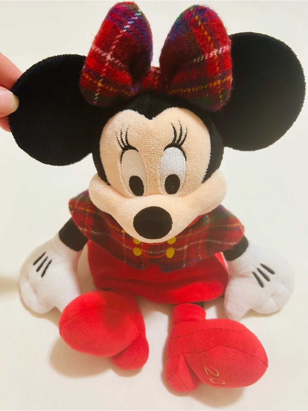 Disney Collection 2015 Holiday Minnie Mouse Plaid Cape Christmas Plush 15”